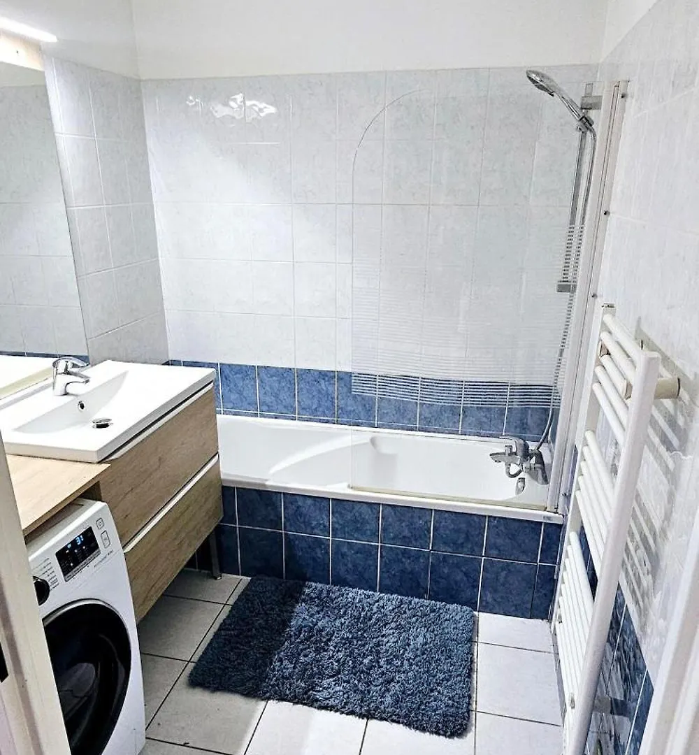 Apartment Appartement Entier Avec Terrasse Eybens
